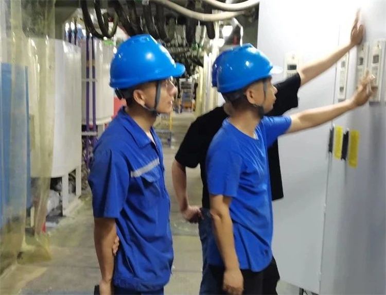 首战华东市场。。。。。。。≈刑惴錱22杭德市域铁路工程地莫区间左线盾构机顺遂始发