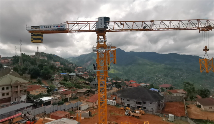 破万难，，，，，，，赶工期！恒峰g22江麓打响西非“攻坚战”