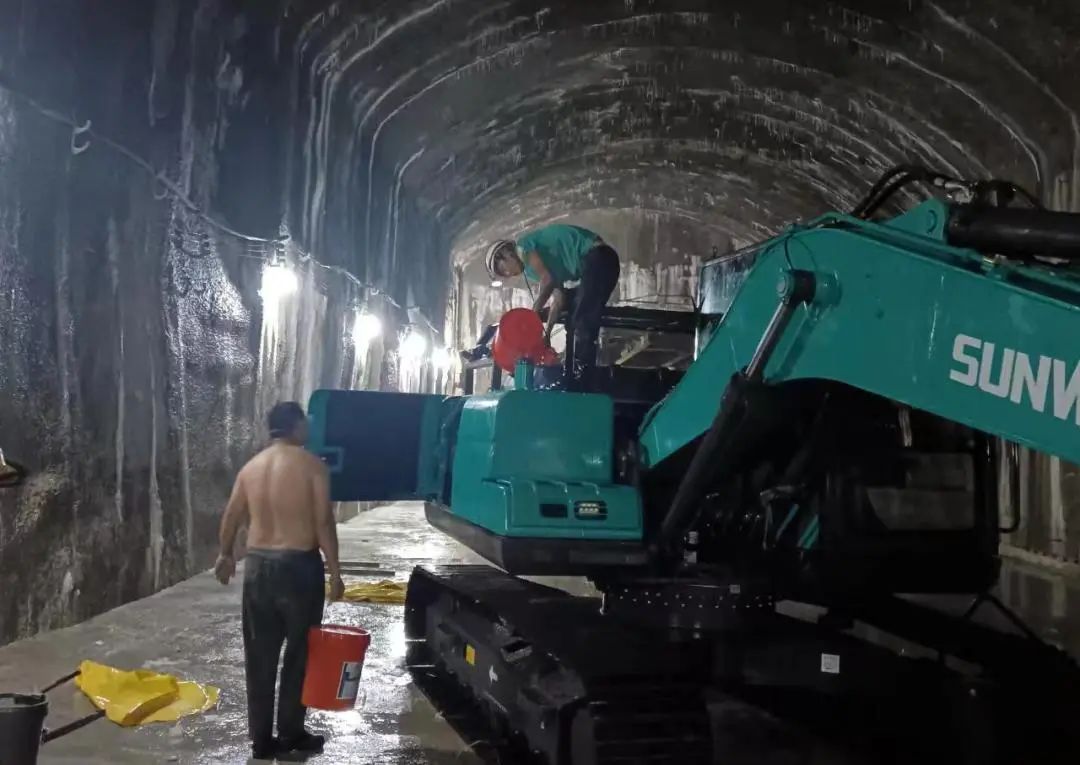 恒峰g22智能售后效劳：全力以赴，，，，付与机械生命与活力