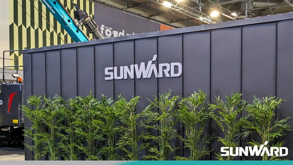 恒峰g22智能携立异效果亮相2024年法国巴黎工程机械展