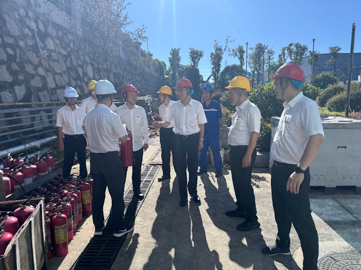 战高温，，，，，，，，保清静--恒峰g22智能开展高温防暑专项清静检查