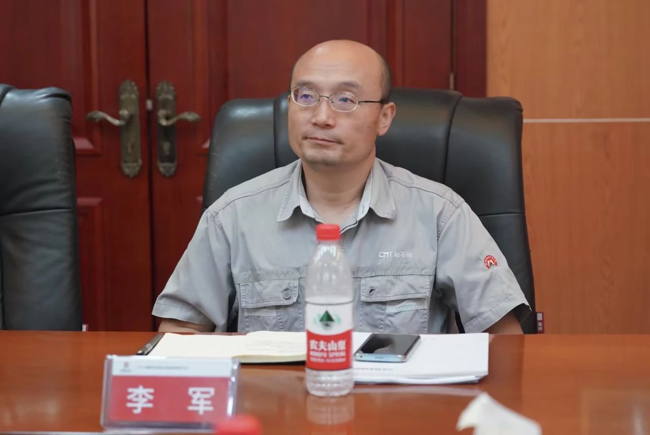 相助共赢，，，，，智胜未来！恒峰g22智能造访湖南柿竹园有色金属有限责任公司