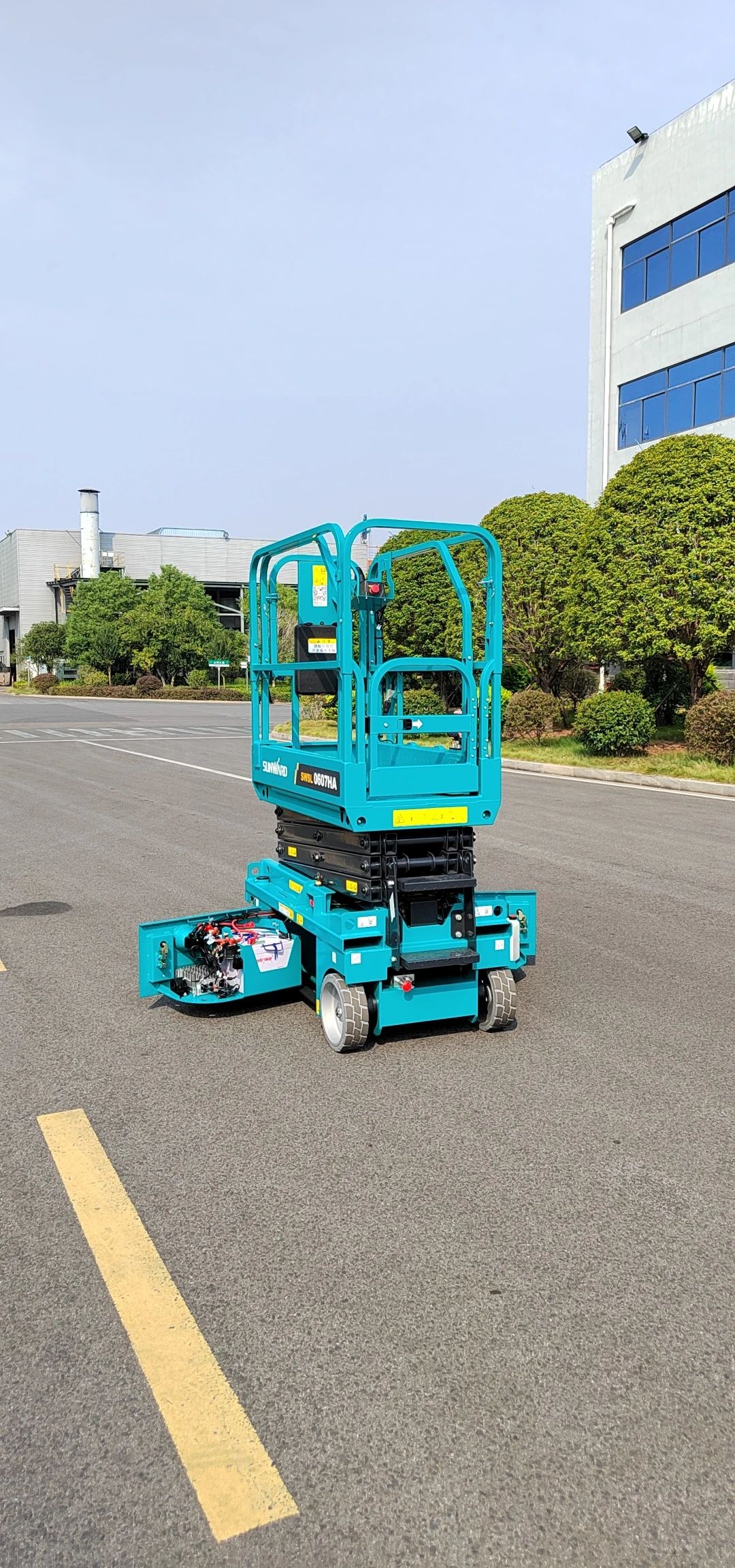 向“新”而行！恒峰g22智能又一款电动液驱剪叉式高空作业平台宣布