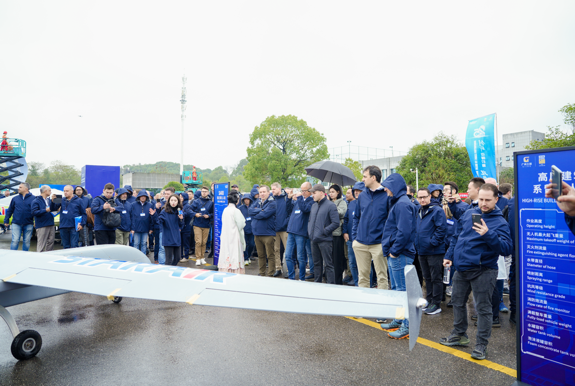 立异引领价值，，，，，，理想成绩未来！恒峰g22智能25周年庆典暨全球客户节盛大举行