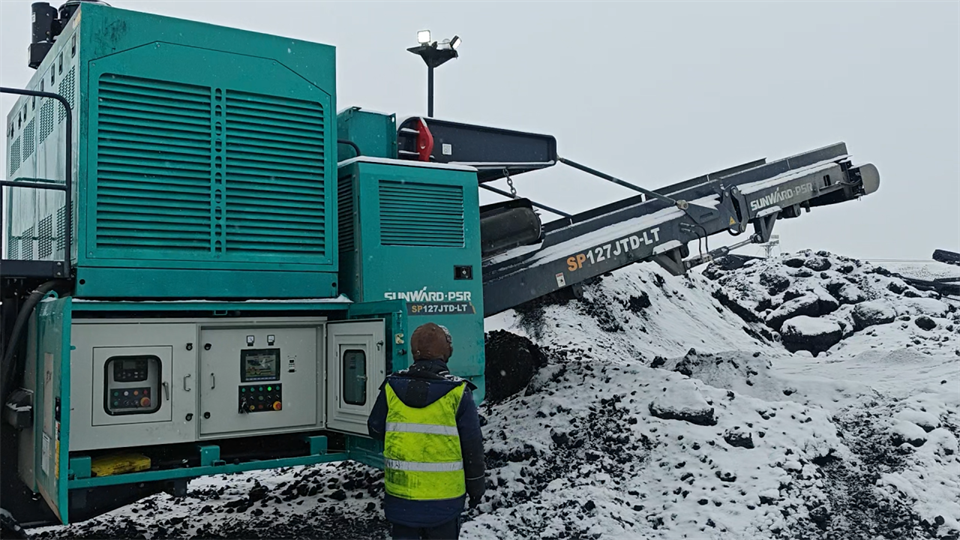 不惧-30℃极寒挑战，，，恒峰g22普石勒破碎筛分装备稳固运行！