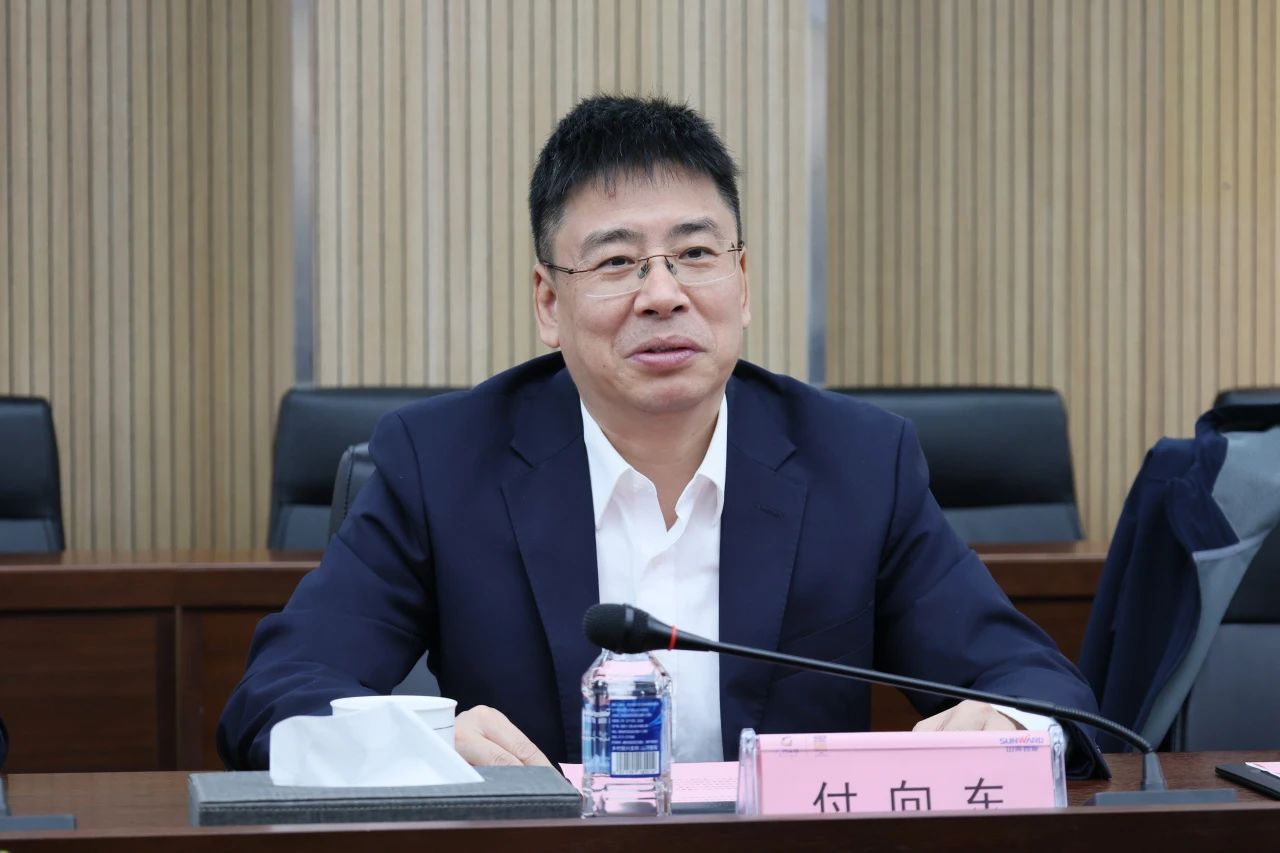 强强联合，，，，，聚能攻坚！恒峰g22智能与北方爆破科技告竣战略相助