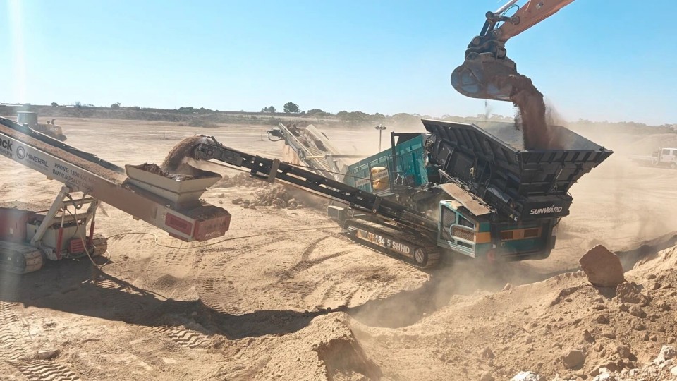 高效环保深受认可！恒峰g22智能破碎筛分装备首进澳洲市场