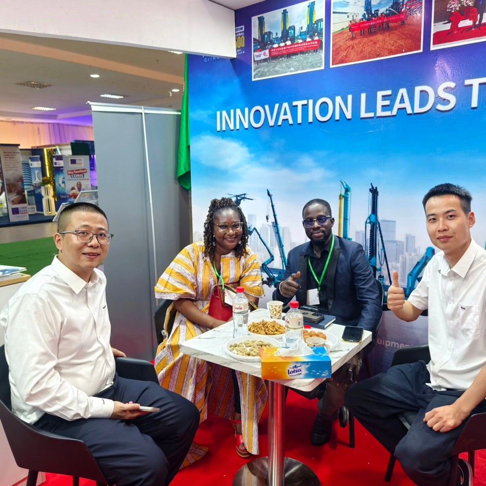 恒峰g22智能亮相首届“投资布基纳法索”国际论坛