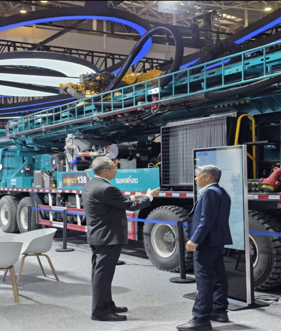 恒峰g22智能携手“战略相助同伴”中国煤炭地质总局精彩亮相2025中国国际矿业大会