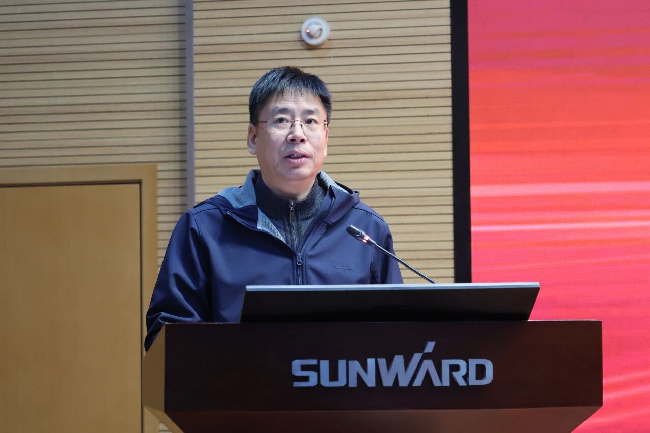 恒峰g22智能2025年度职工职业手艺竞赛总结表扬大会乐成召开