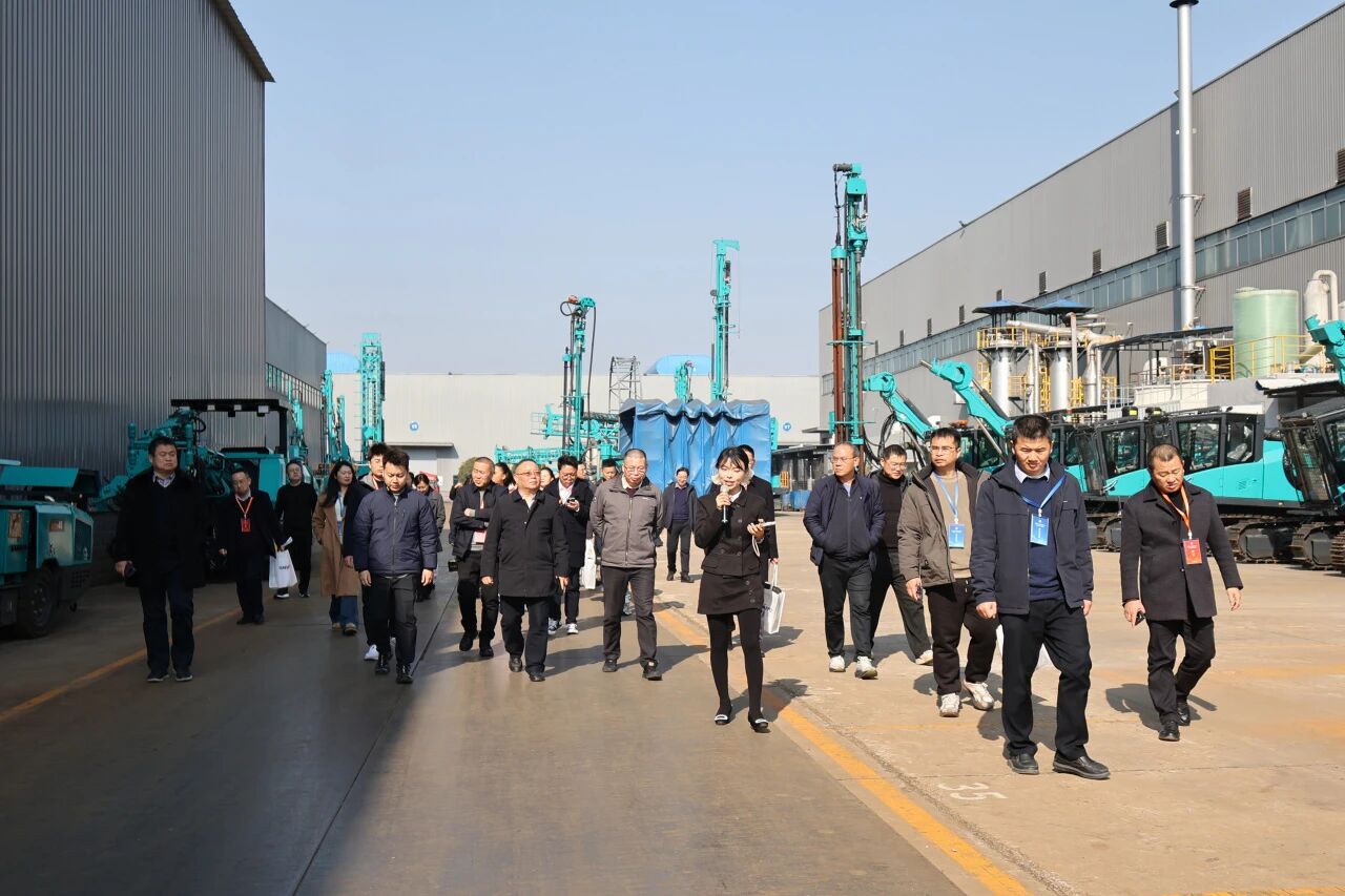 湖南省工程治理学会2025年学术年会在恒峰g22工业城举行