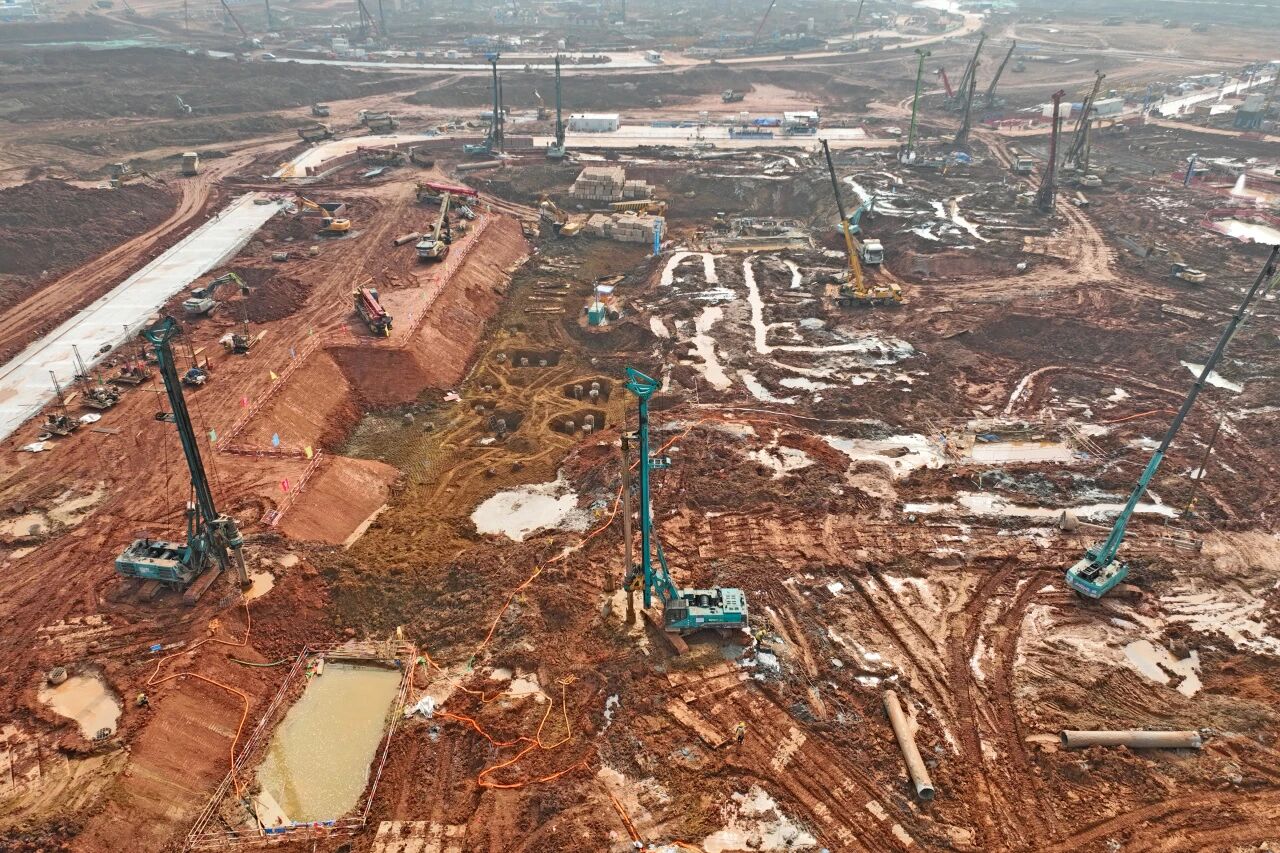 刷新“进度条”、修建新地标！恒峰g22智能旋挖集群助力长沙奥体中心建设